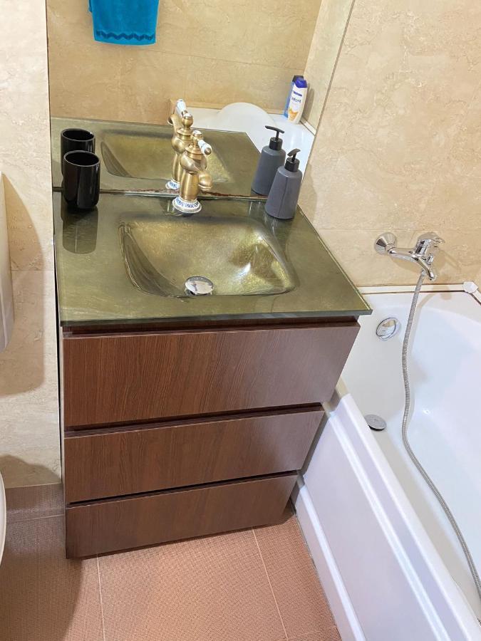 Bucharest Apartment Near The Center, Subway, Mall And Park Экстерьер фото