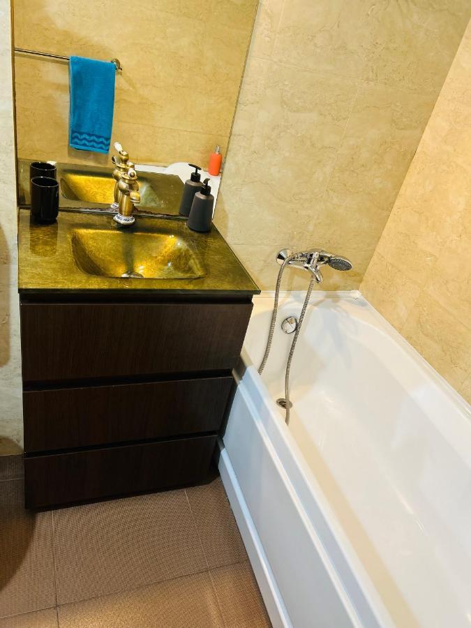 Bucharest Apartment Near The Center, Subway, Mall And Park Экстерьер фото